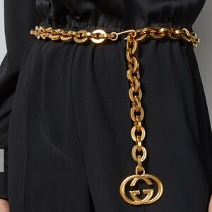 GUCCI CHAIN BELT WITH INTERLOCKING G CHARM Size Large (95) $1,150 Retail